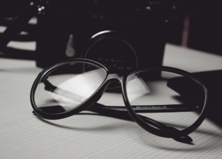 Savoir-faire et competences cles d’un opticien lunetier pour la sante visuelle
